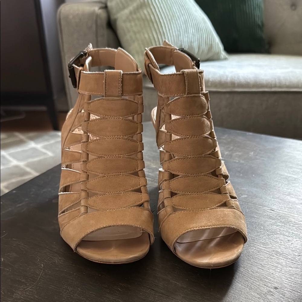 Vince Camuto Cage/strappy sandal